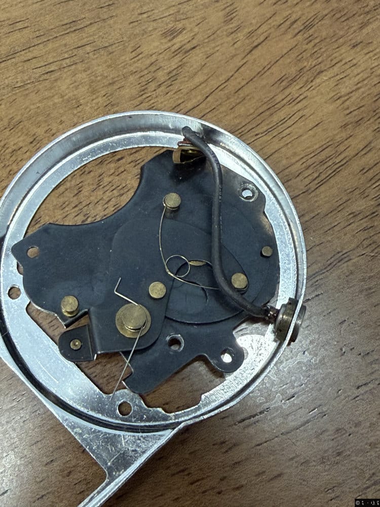 快門機復位簧絲老化