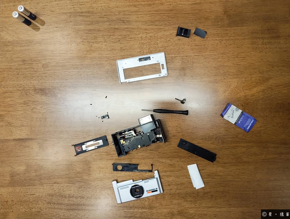 拆機維護Fujica Pocket Flash AW